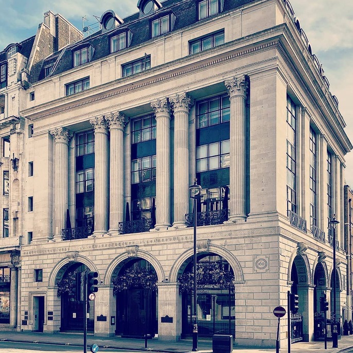 The Wolseley, photo 3