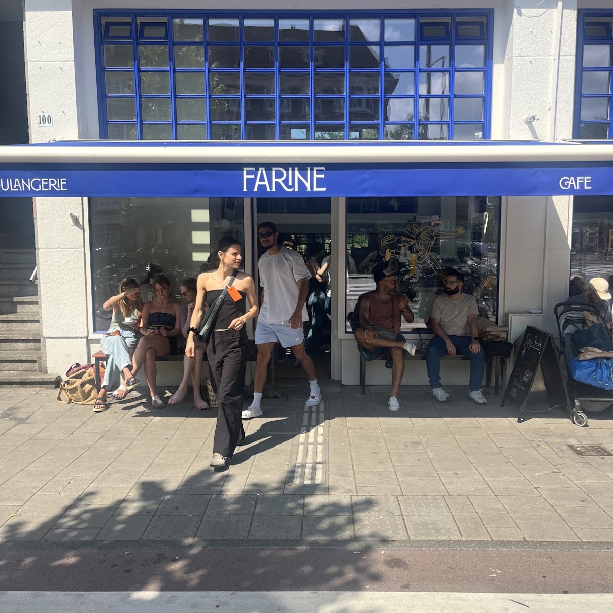 Farine Bakery, Boulangerie & Cafe