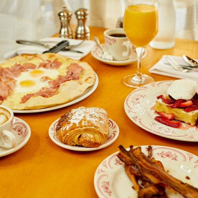 Rose's Cafe, photo 2