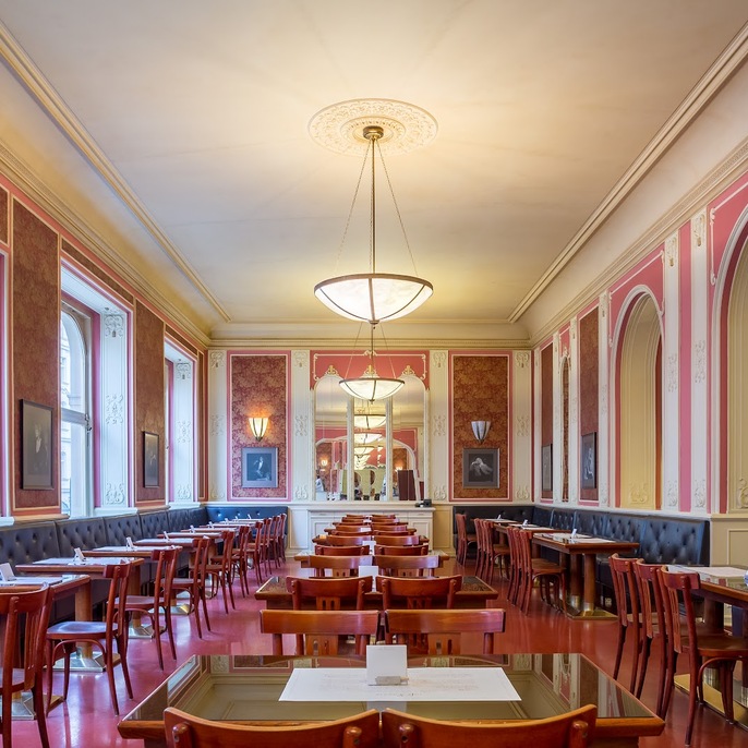 Café Louvre