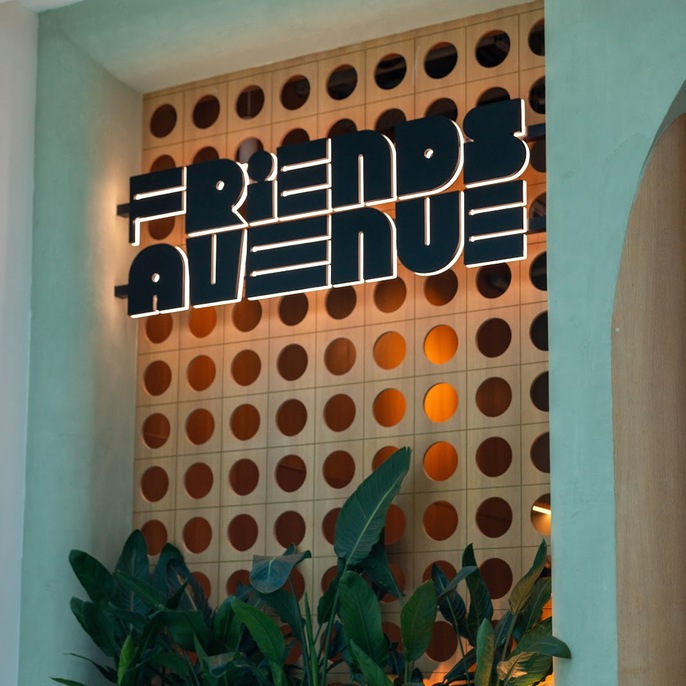 Friends Avenue Cafe Motor City, photo 4