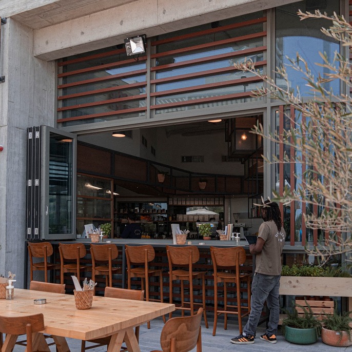 One Life Kitchen & Café (JVC)