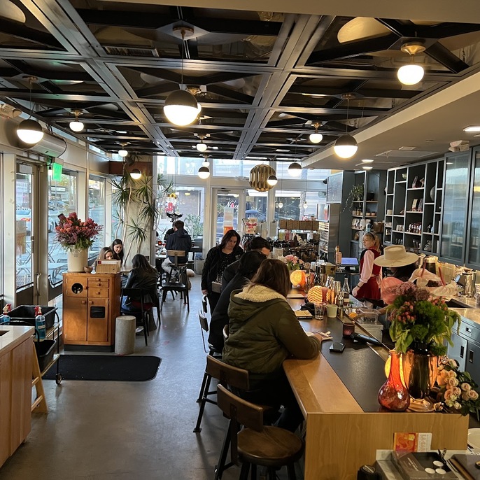 MillCross Coffee Bar & Kitchen / La Sabina Wine Bar