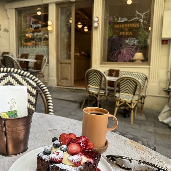 Mornings In Pera