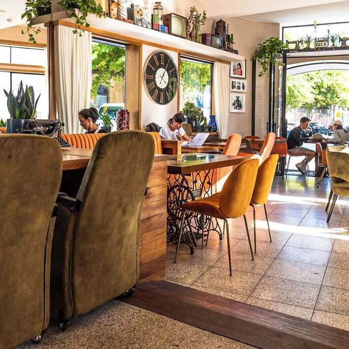 Negra Café Baixa - Restaurant, Coffee, Brunch Porto