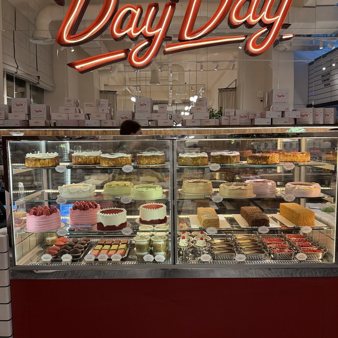 DayDay